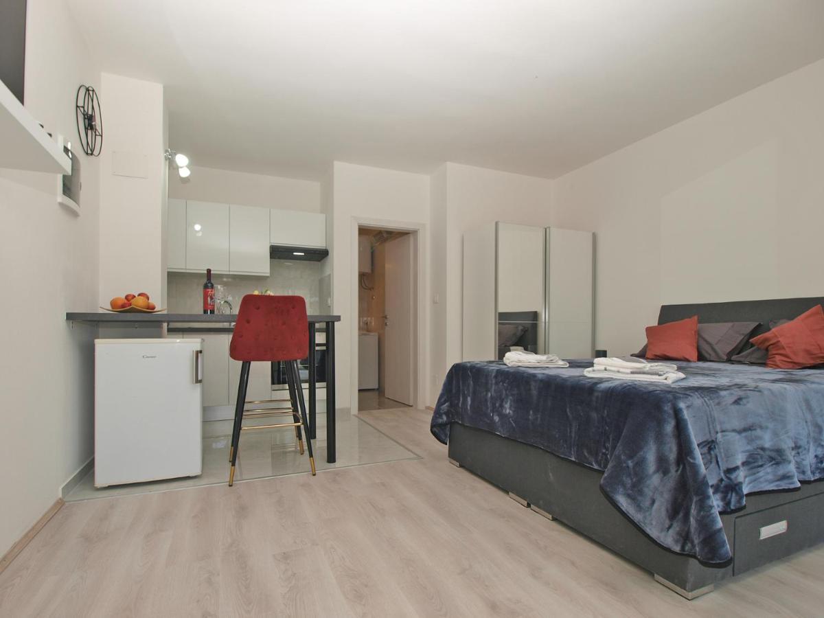 Apartment Florinda 2091 Pula Luaran gambar