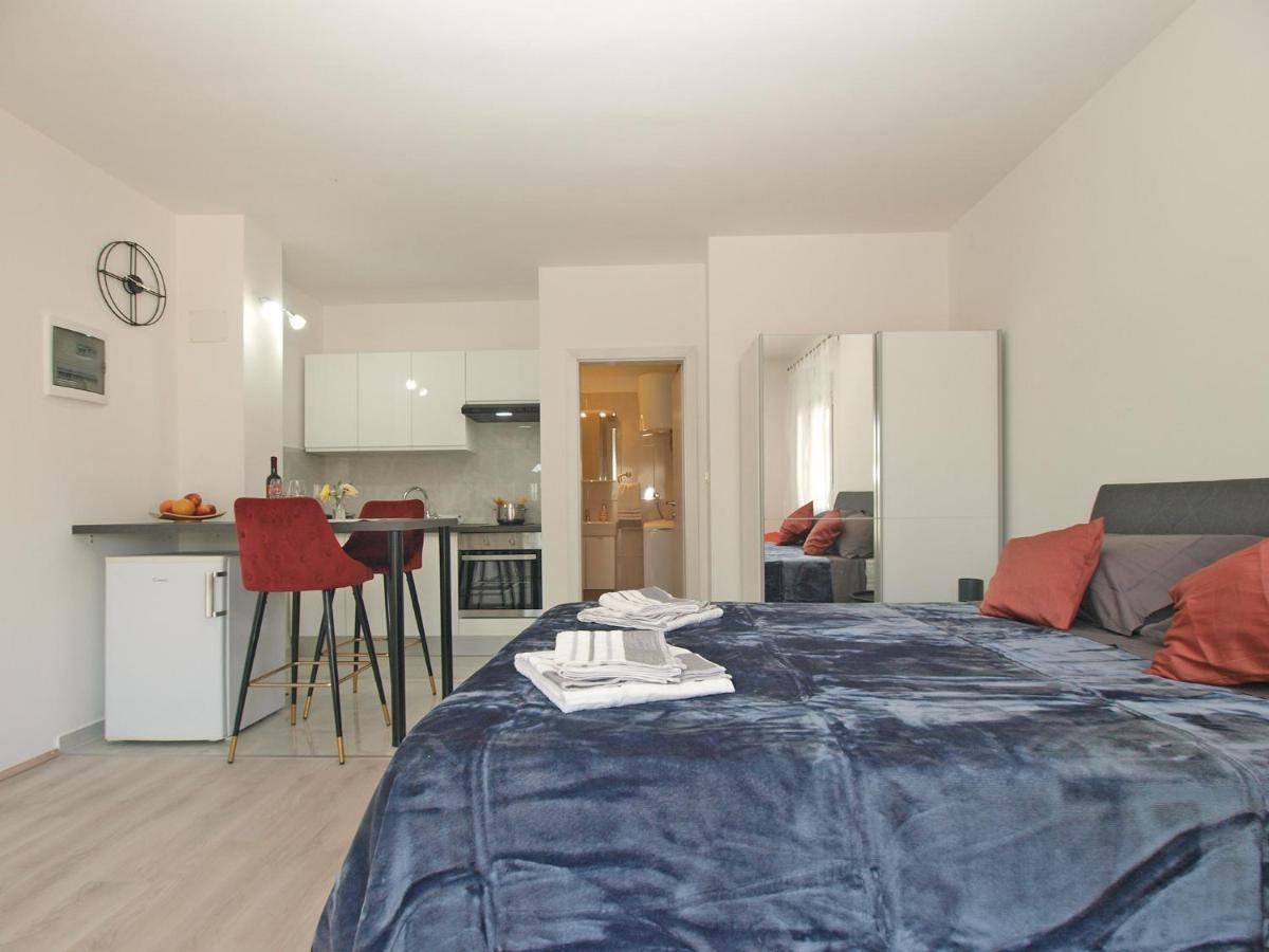 Apartment Florinda 2091 Pula Luaran gambar