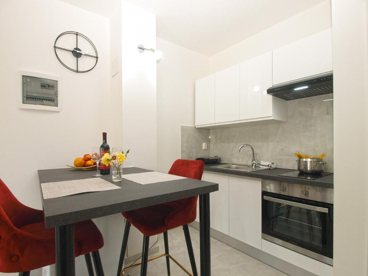 Apartment Florinda 2091 Pula Luaran gambar